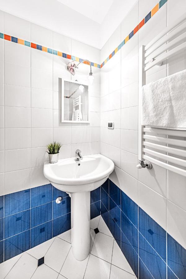 Appartamento Gaudio Flat Near Ariston Theater By Wonderful Italy Sanremo Esterno foto